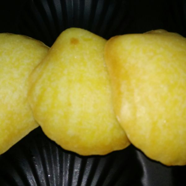 【影片】新手必學－檸檬瑪德蓮蛋糕：周淑萍 一起做