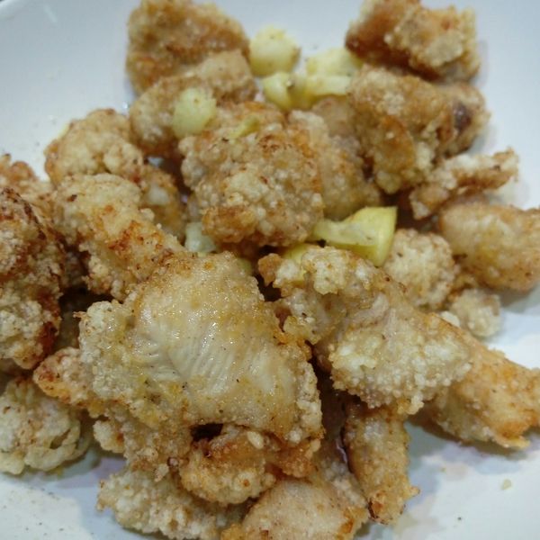 蒜味鹹酥雞：Sally Hsu 一起做