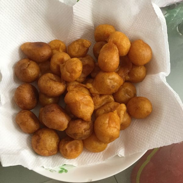 QQ地瓜球：Pay Sisley 一起做