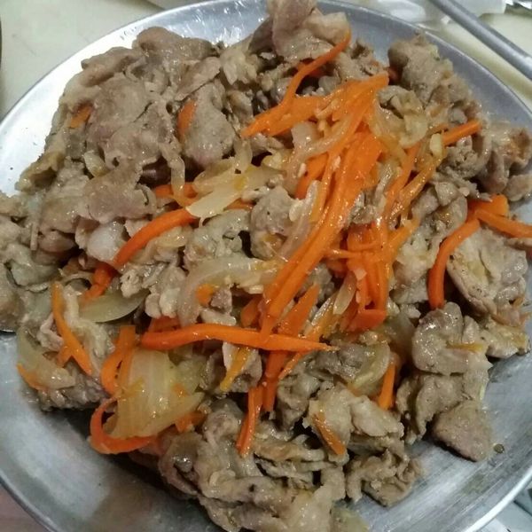 薑絲炒肉片 : ann一起做