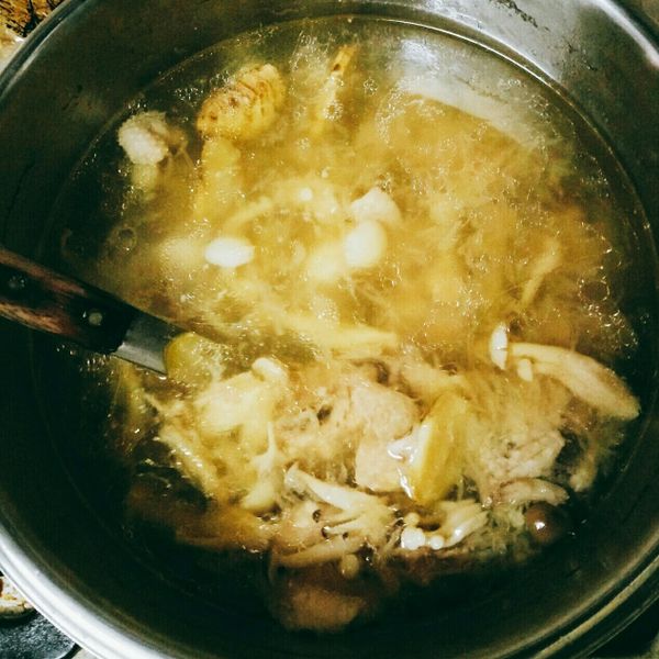 文旦柚子雞湯：呂宜蓁 一起做