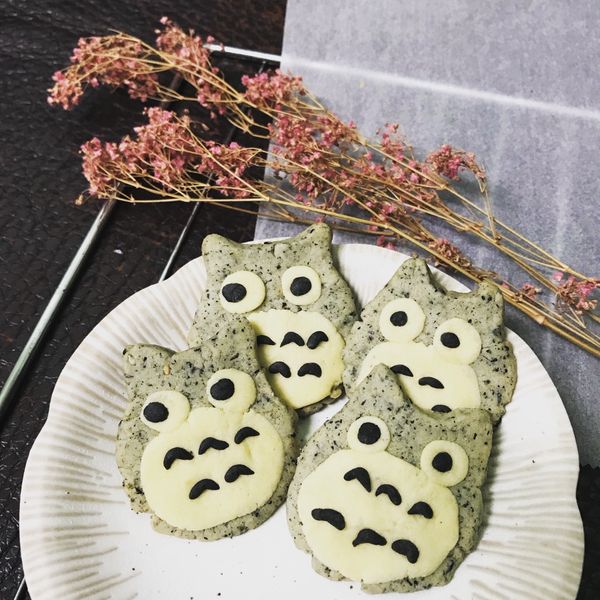 【肉桂打噴嚏】可愛的龍貓♥造型餅乾：湘奈兒 一起做