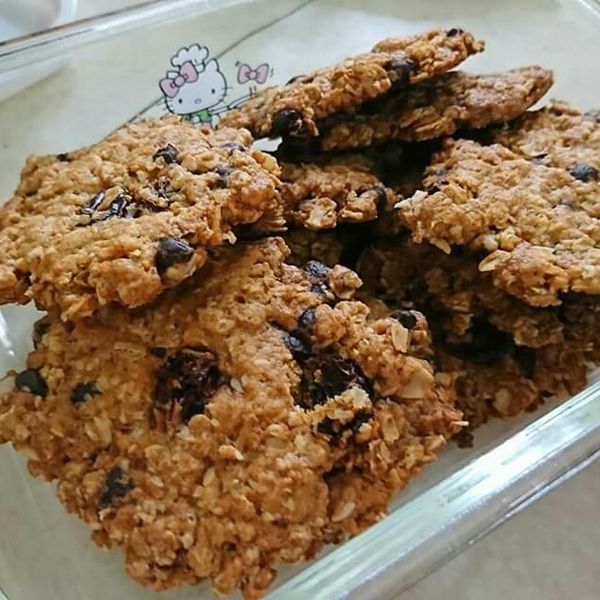 紅糖燕麥果乾餅乾：Numen 一起做