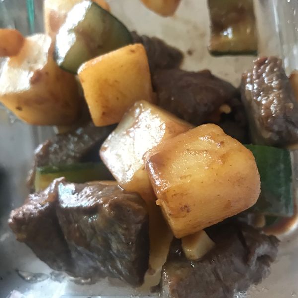 香煎馬鈴薯牛肉 : 小綺夢😄一起做