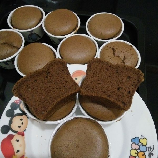 undefined：July Hong 一起做