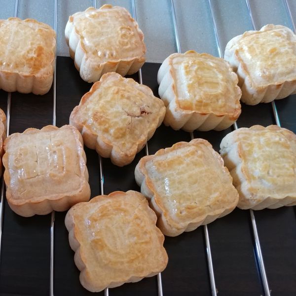 廣式豆沙小月餅 : 劉佳瑜一起做