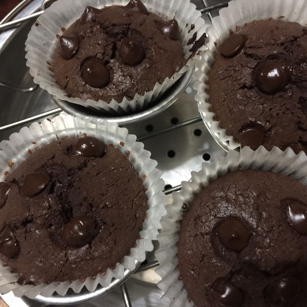 巧克力豆杯子蛋糕 : Julie  Yeh一起做