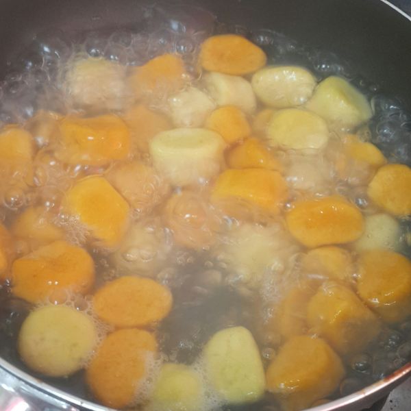 undefined：駱文 一起做