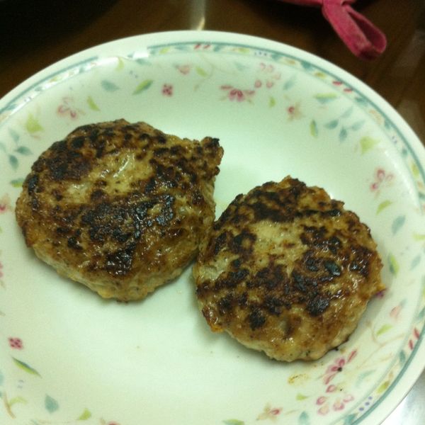 Celine's Kitchen 日式漢堡肉排~簡單做~ : Karen Chuang一起做