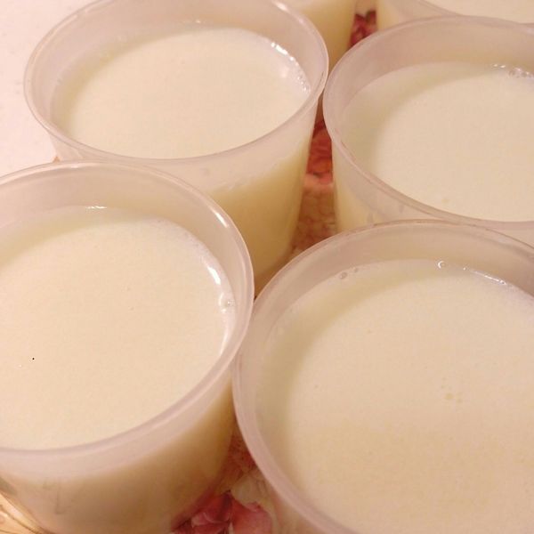 草莓煉乳鮮奶酪：julianne 一起做