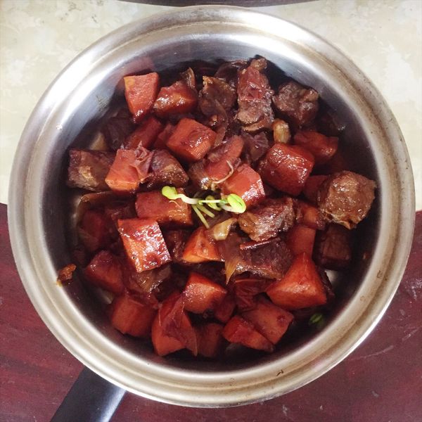 番茄燉牛肉 : 妮采一起做