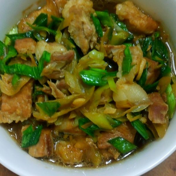 蒜燒小封肉：歡畢霸 一起做