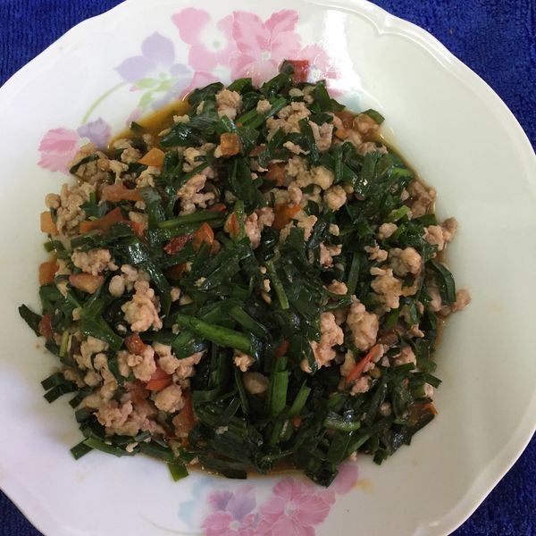 蕃茄韭菜炒肉 : Cindy Chu一起做