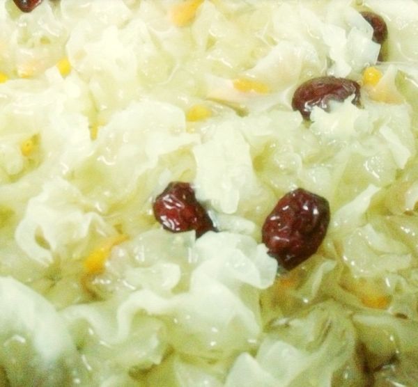 貝兒實驗室。紅棗銀耳羹：Mandy Hsu 一起做