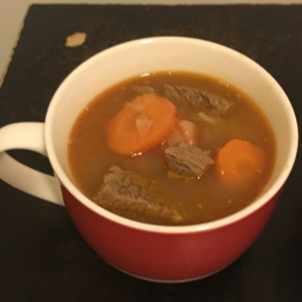 義式蕃茄牛肉蔬菜湯(一鍋到底真方便!):Yumi Huang 一起做