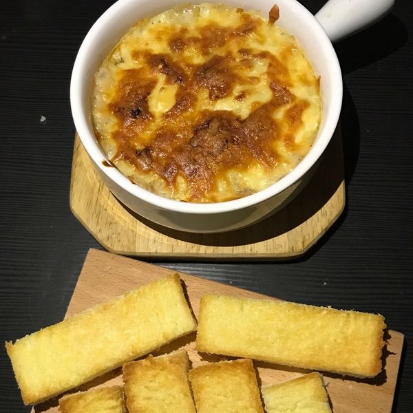 焗烤蘑菇 方塊麵包 : Yi Jung Wu一起做