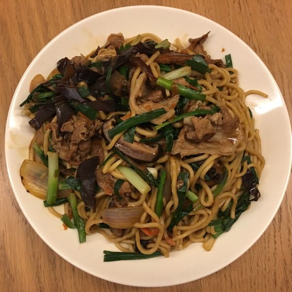 undefined：Lena Syu 一起做