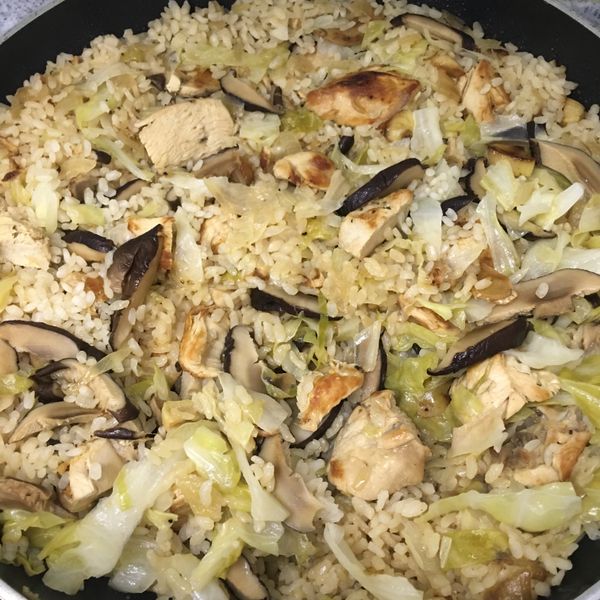 一鍋到底之香菇雞燉飯(鑄鐵鍋料理)：Sophia Huang 一起做