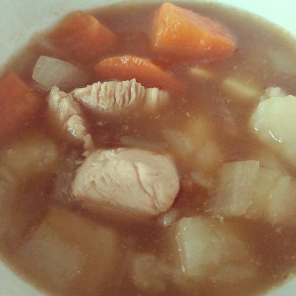 馬鈴薯燉雞(影片)：chunhan 一起做