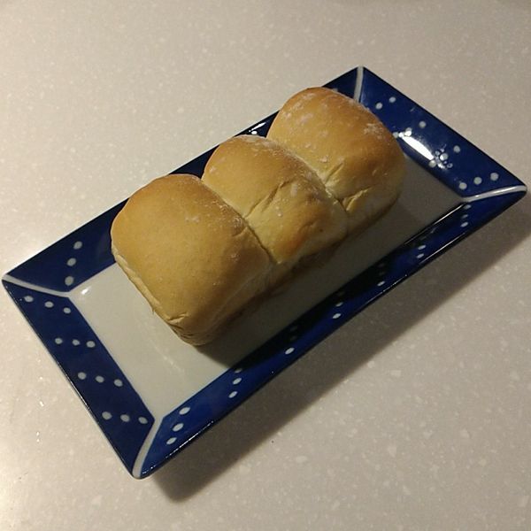 簡單樸實的佐餐麵包：軟法小餐包 : Tzu Yu Lin一起做