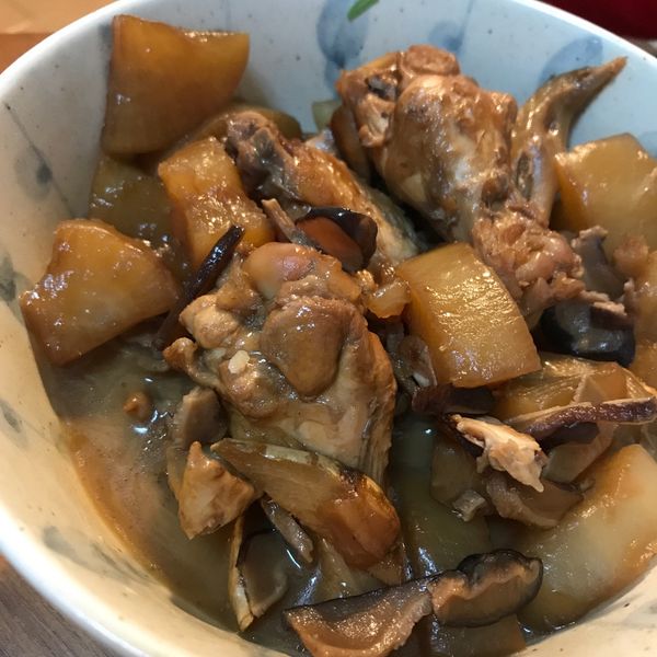 蘿蔔燒雞:阿丁喵 一起做