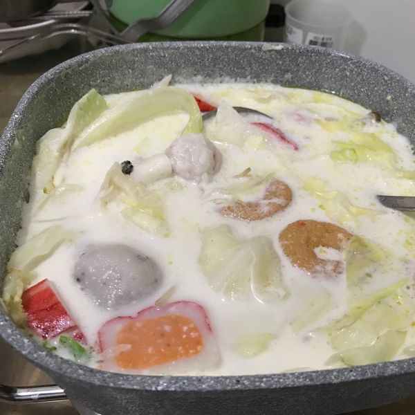 牛奶起司火鍋 : 王依玲一起做