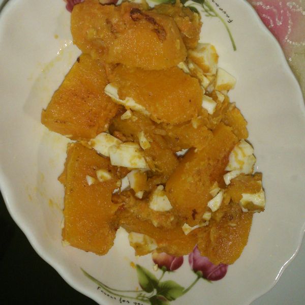 愛烹飪。鹹蛋南瓜：劉家瑀 一起做