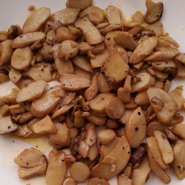 給新手超簡單「蒜香奶油杏鮑菇」✨ : 嵐云秤一起做