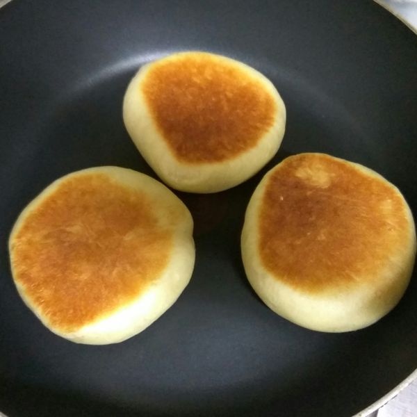 滿福堡 -英式馬芬【簡單免烤箱】 : 林軒亦(小碧)一起做