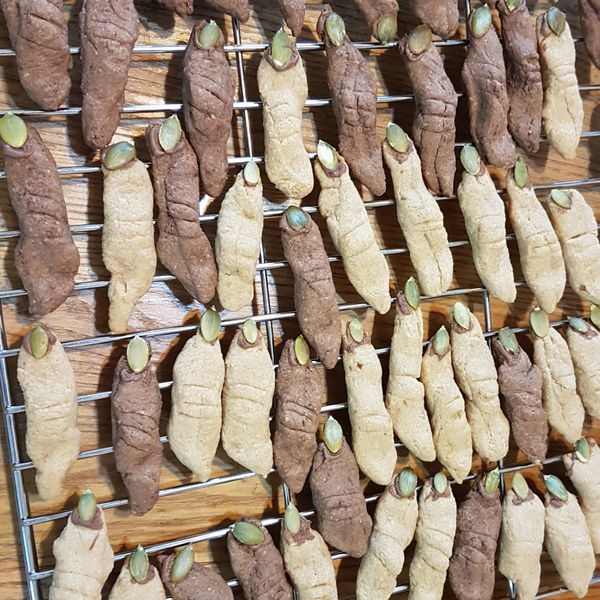 【萬聖節限定】巫婆手指餅乾：健康好吃 一起做