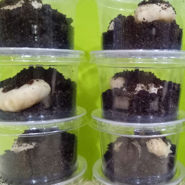 【萬聖節、愚人節】甲蟲幼蟲 巧克力餅乾 : 黃秀慧一起做