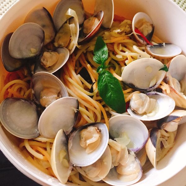 香蒜白酒蛤蜊義大利麵：Jin Yo 一起做