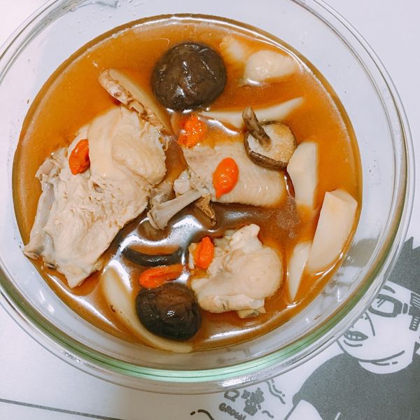 麻油雞湯 : enjoy cooking一起做