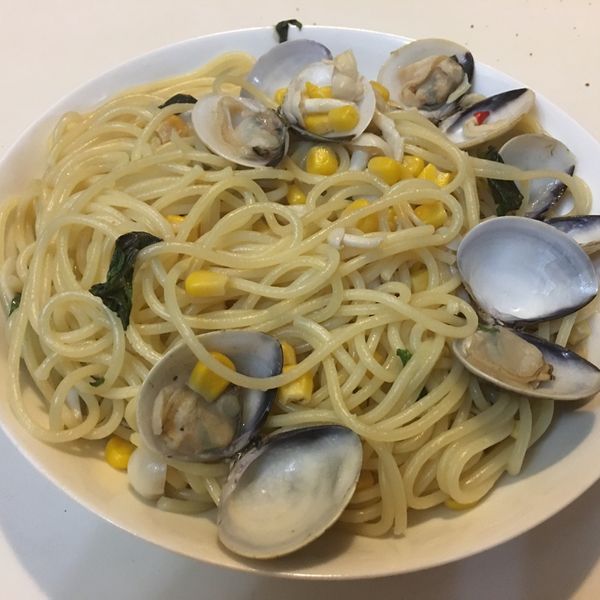 香辣白酒蛤蜊義大利麵：賴江江 一起做