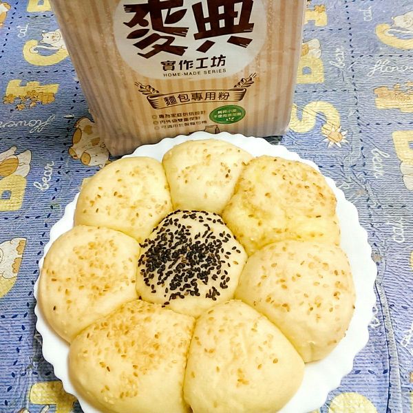 電子鍋麵包三部曲-芝麻堡堡【麥典】：賴淑芬 一起做