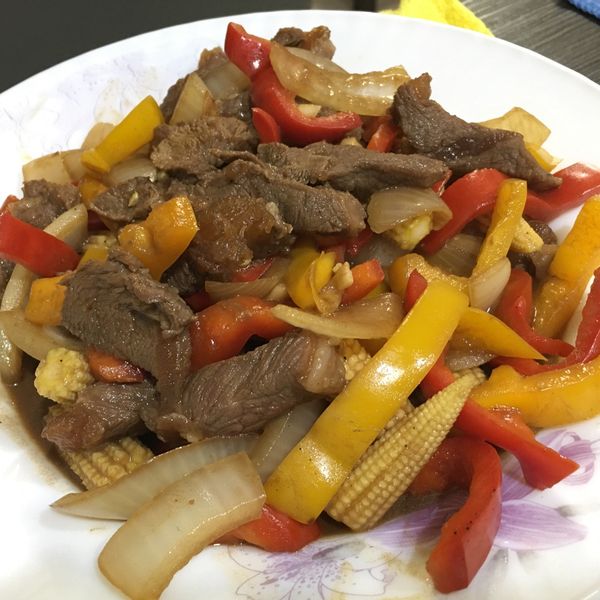 黑胡椒鐵板牛柳😋一鍋到底快速料理：ㄐ１ㄤ🎈 一起做