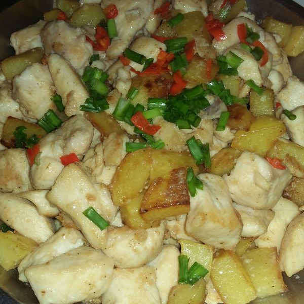 undefined：Mooi Fann 一起做