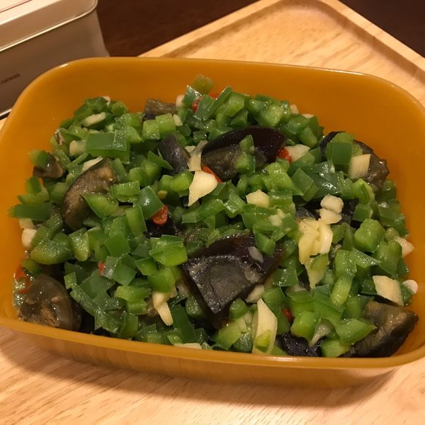 青椒炒皮蛋:🌙下班後的小廚師 一起做