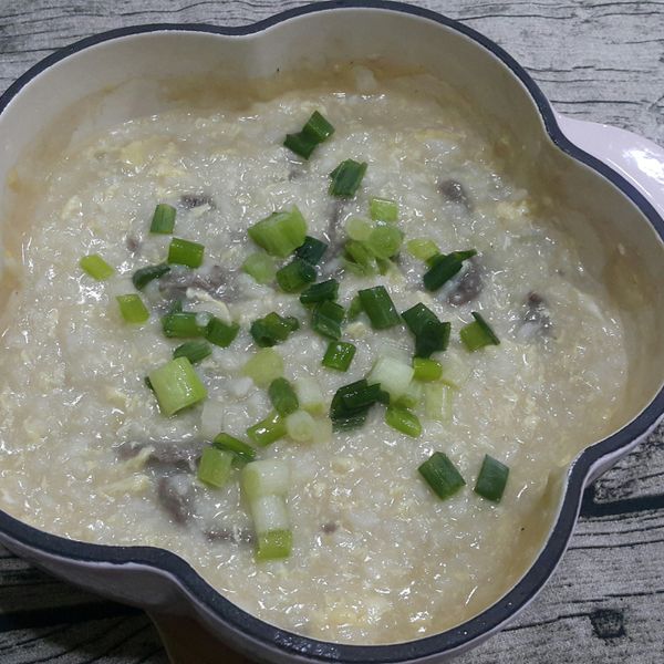 香根滑蛋牛肉粥:ivy 一起做