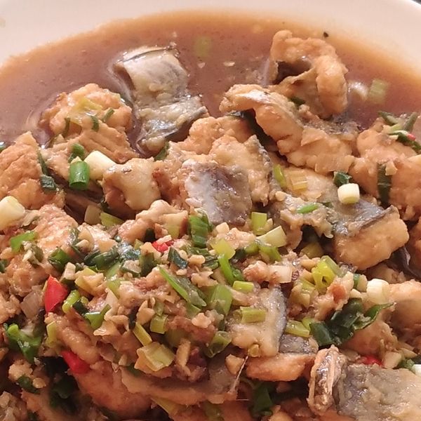 蔥燒鰻魚~蔥的香氣+酥酥的口感!! : 嵐云秤一起做