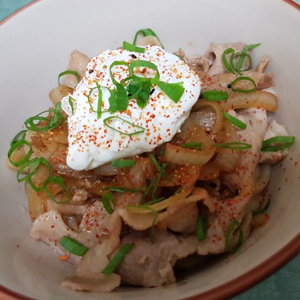 日式牛肉丼烏龍麵：Szu-Ching Wang 一起做