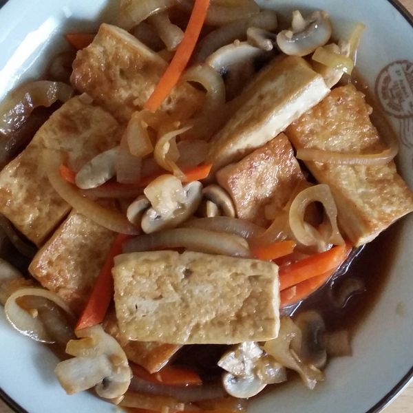 洋蔥蠔油燒豆腐 : 蔓一起做