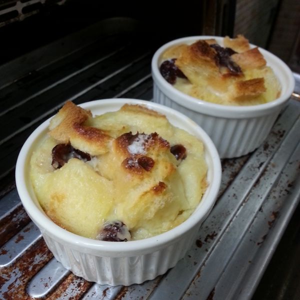 葡萄吐司布丁杯-簡易小烤箱版：梨娝另 一起做