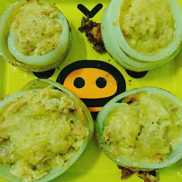 洋蔥起司鮪魚塔：Ching 一起做