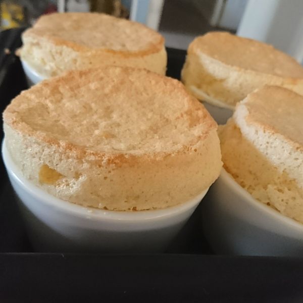 簡單做「原味舒芙蕾」三種材料一次搞定❤：Chen Liang Jiun 一起做