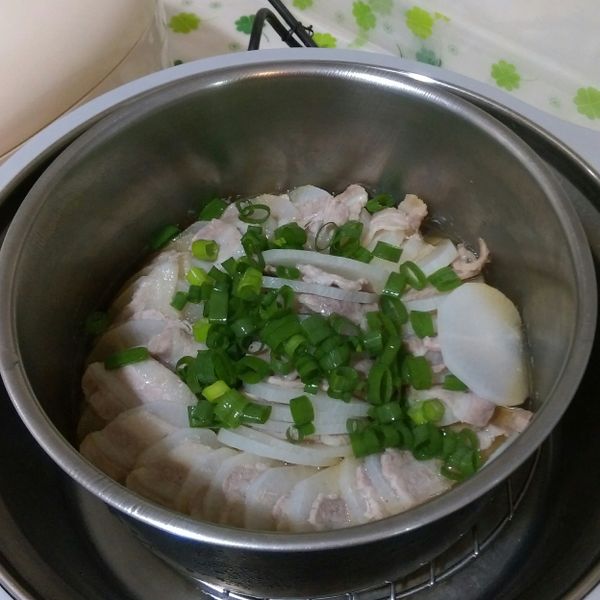 清蒸蘿蔔五花肉 : Linda Lee一起做