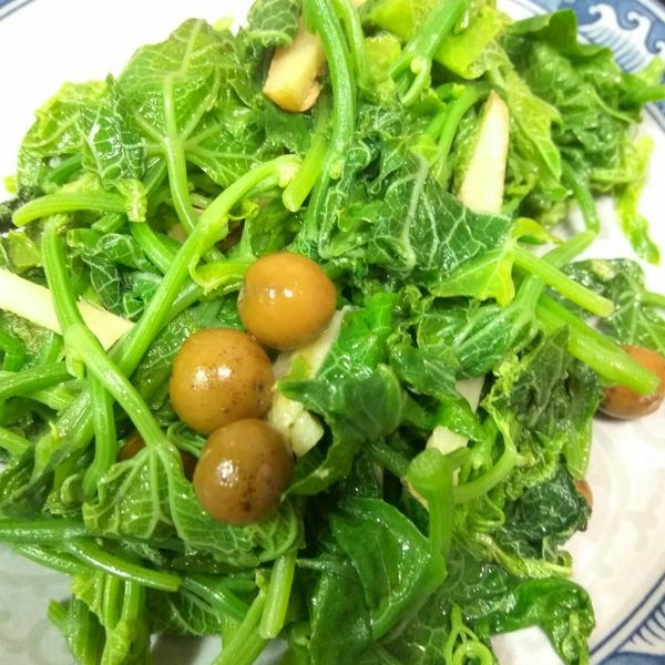 山產店才有的--破布子炒龍鬚菜 : Novia一起做