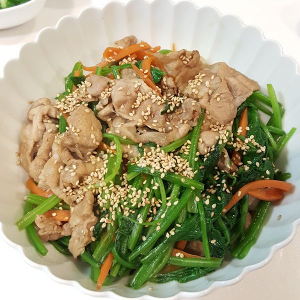 undefined：Ting Yi Lee 一起做