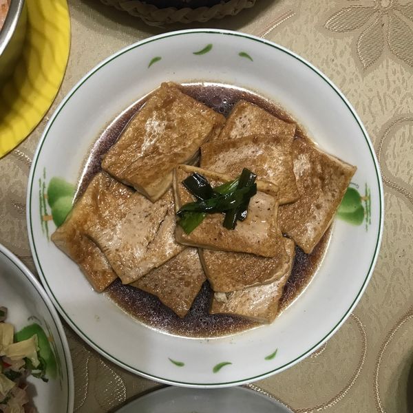 【菜鳥人妻學做菜】蔥燒豆腐：夏鈺凰 一起做