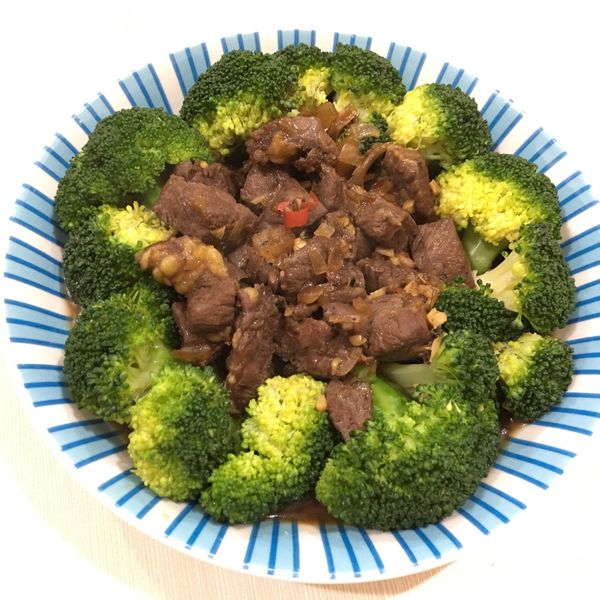 花開喜迎春～香辣骰子牛肉【淬釀年菜料理】：樂莎拉 一起做